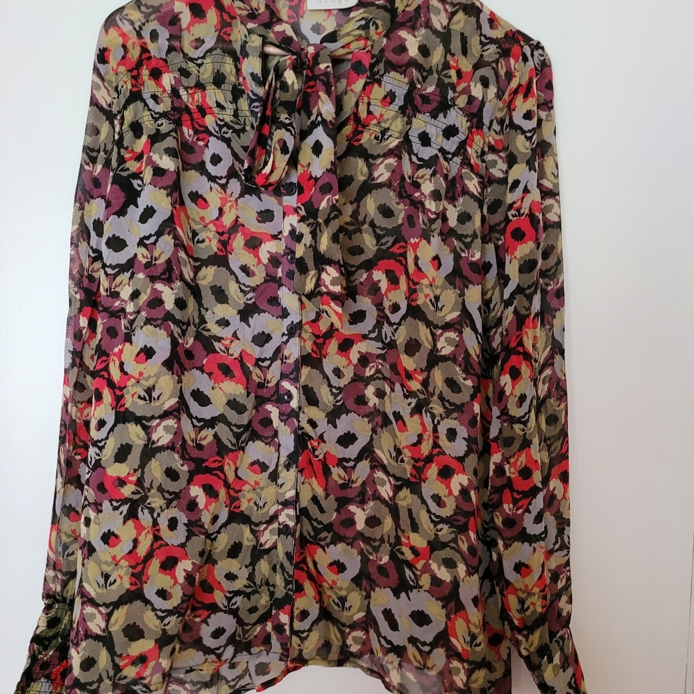 Blouse - Picture 2 of 10